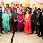 PCS-Night-2019_Indian-Consul-Ranjit-Singh-being-honored-by-Cheif-guest-Beant-Singh-Boparai-and-by-PCS-officials