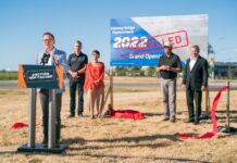 BC Liberals hold ribbon cutting for Massey Bridge, accusing NDP of failures and inaction