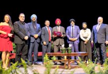 Gurbax Singh Malhi, first turban-wearing Sikh MP, awarded Key to the City of Brampton in Ontario