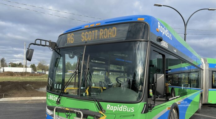 Shutdown of bus, SeaBus services in Metro Vancouver avoided