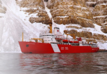 Canadian Coast Guard issues $15,000 fine for hazardous vessel in Vancouver