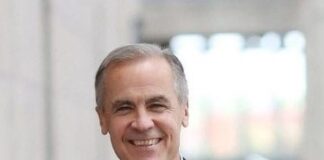 Liberals win all three by-elections, giving Carney a majority in Parliament