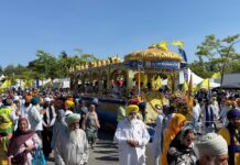 Miri Piri Nagar Kirtan in Surrey