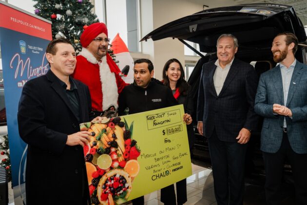 Toys for youth, support for local food banks byTiger Jeet Singh Foundation and Peel Regional Police