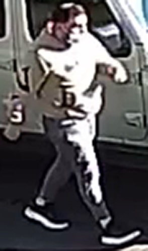 Police working to identify man after 90-year-old women’s jewelry stolen