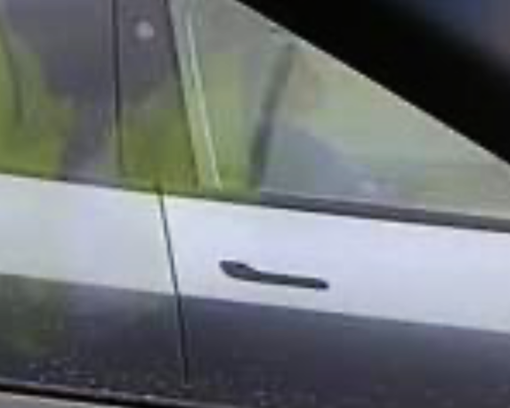 BC Highway Patrol stops driver who was just ‘zoned out’