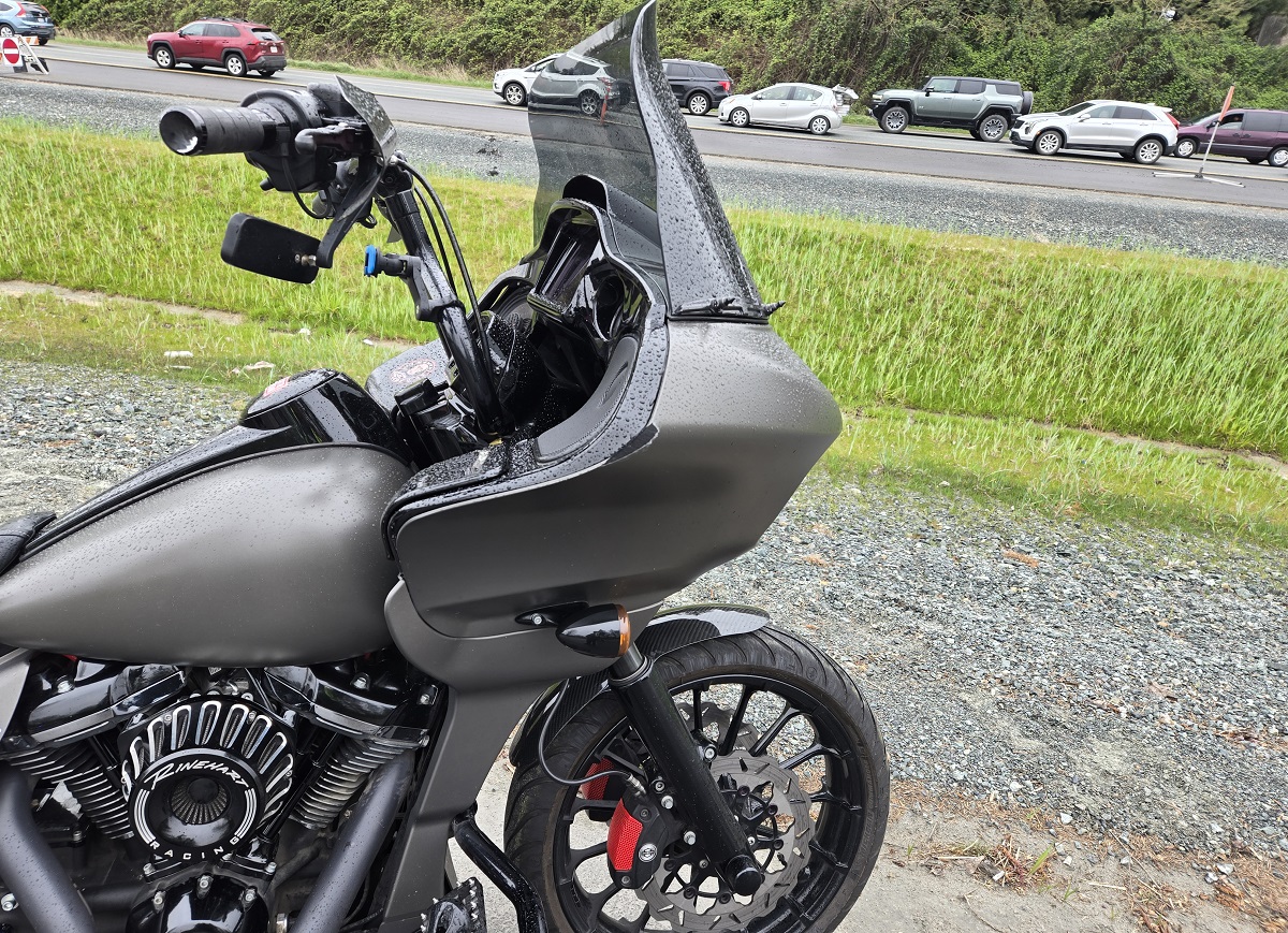 Vancouver man seriously injured in motorcycle crash on Highway 1 near 256th Street