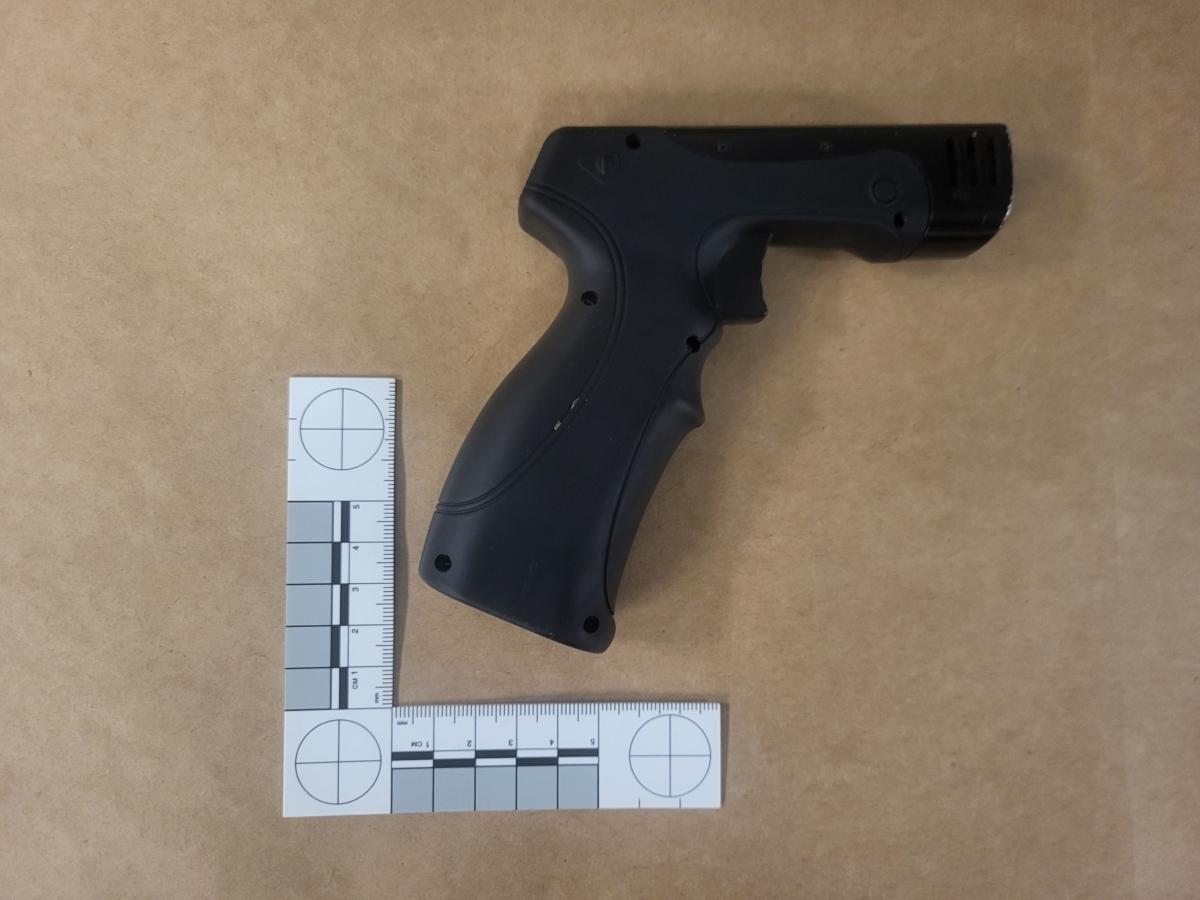 Drone helps police determine man had butane lighter shaped like handgun (video)