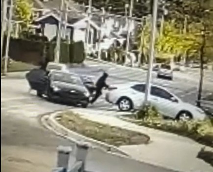 One person killed, another injured in Surrey shooting (video)