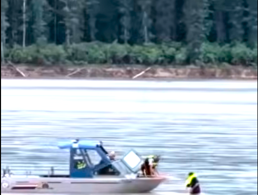 Innovative RCMP air and marine rescue saves man trapped in Fraser River