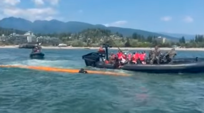 BC RCMP group rescues 11 people from overturned canoe in Burrard Inlet (with video)