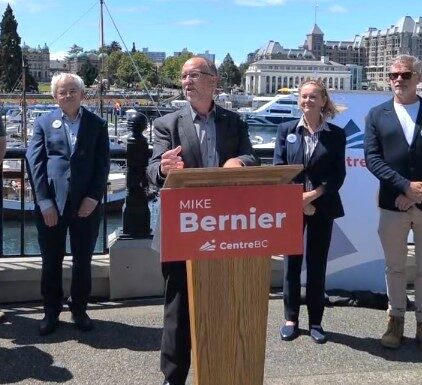 Former B.C. Liberal cabinet minister Mike Bernier to lead CentreBC