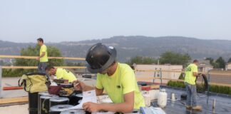 WorkSafeBC reminds employers to protect workers from wildfire smoke