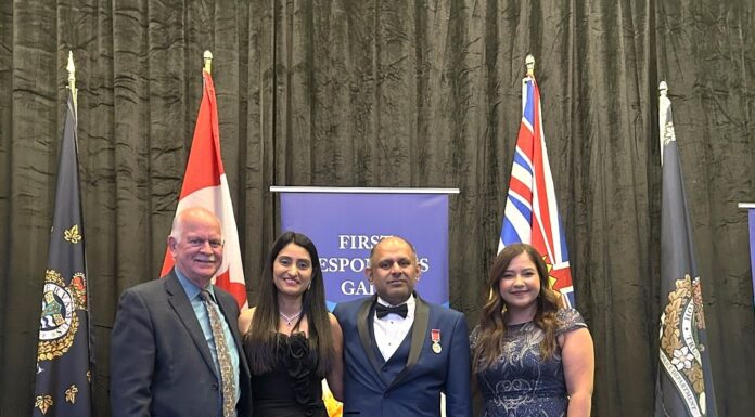 Surrey MLAs join community in honouring first responders at Dwivedi Foundation Gala