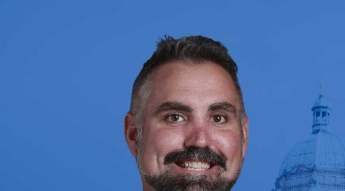 Scott McInnis is ninth MLA to quit BC Conservative Party