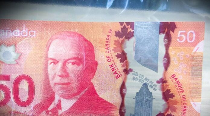 Counterfeit currency in Maple Ridge