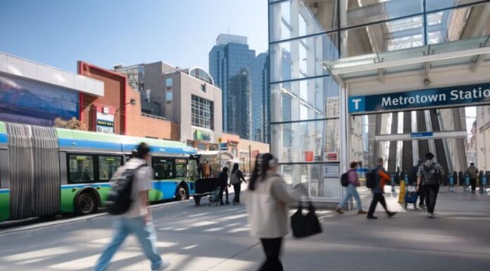 R2 RapidBus launches between Phibbs Exchange and Metrotown